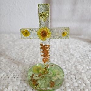 Sunflower Resin Cross Art Decor